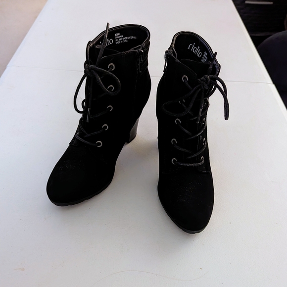 Rialto, black, ankle boots, Size 6.5 - Picture 5 of 6